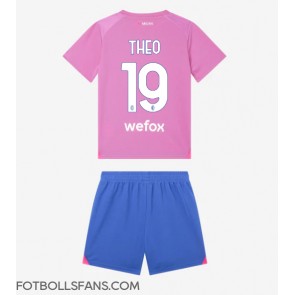 AC Milan Theo Hernandez #19 Replika Tredje Tröja Barn 2023-24 Kortärmad (+ Korta byxor)